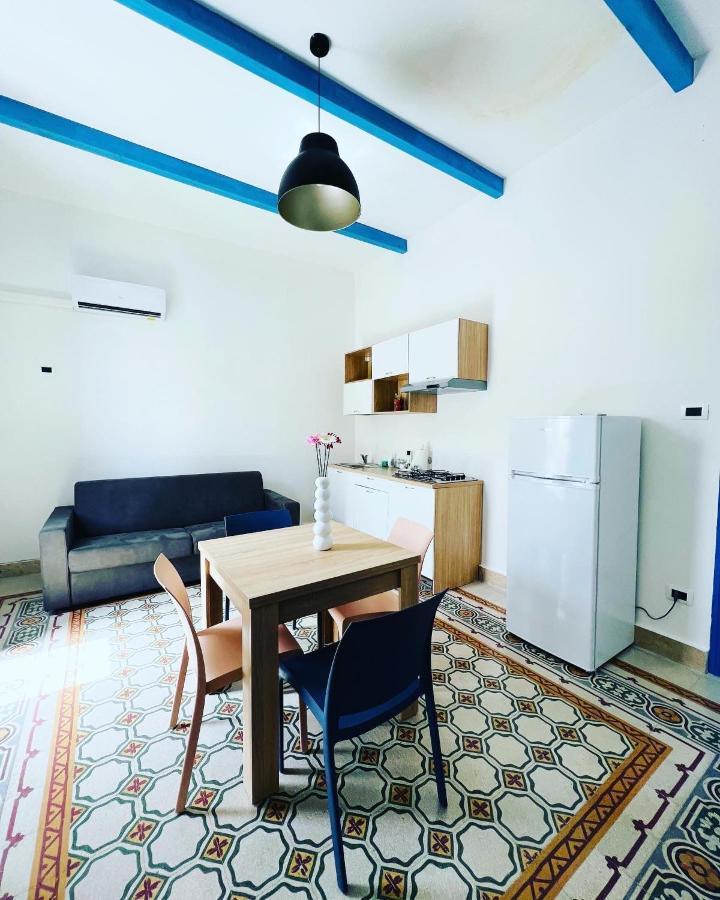 Oltremare Apartments Santa Flavia Buitenkant foto